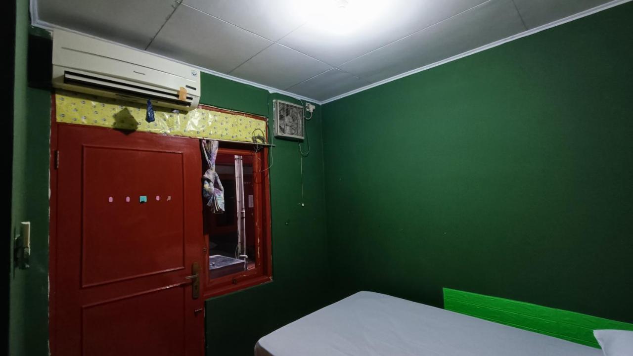 Oyo 91341 D'Phoenix Anggrek Syariah Residence Jakarta Exterior photo